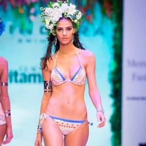 ZINGARA SWIMSUIT BIKINI SET SIZE 4